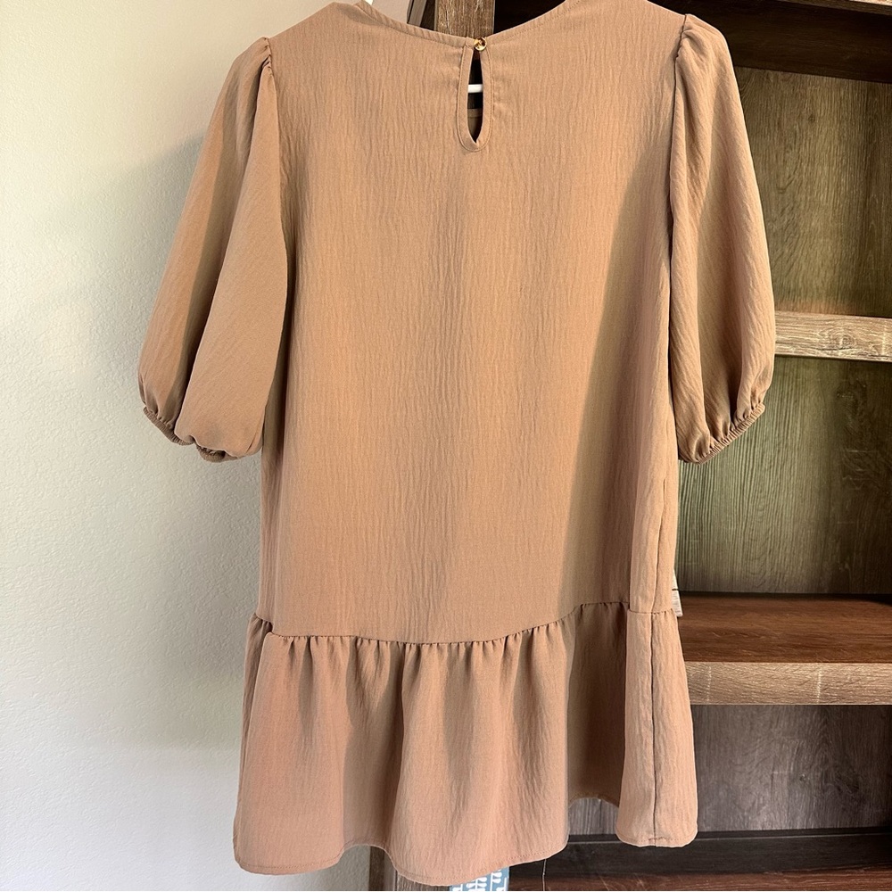 Small Ruffle Tunic - Picture 3 of 3